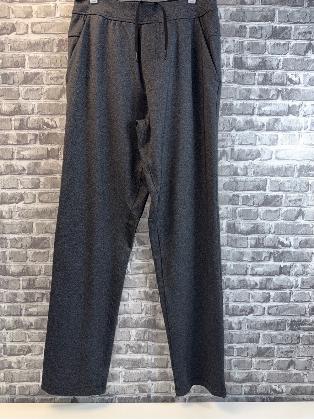 Men's Lululemon Dark Gray Drawstring Pants
